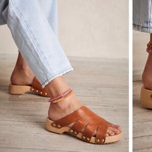 Free People Garden Clogs